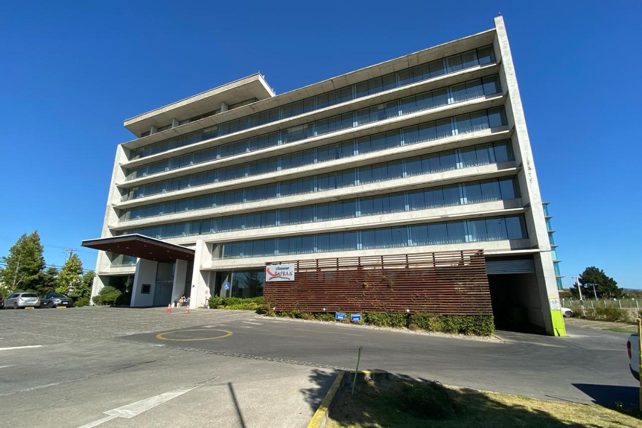 Hotel Wyndham Concepcion Pettra Exterior foto The hotel in 2019